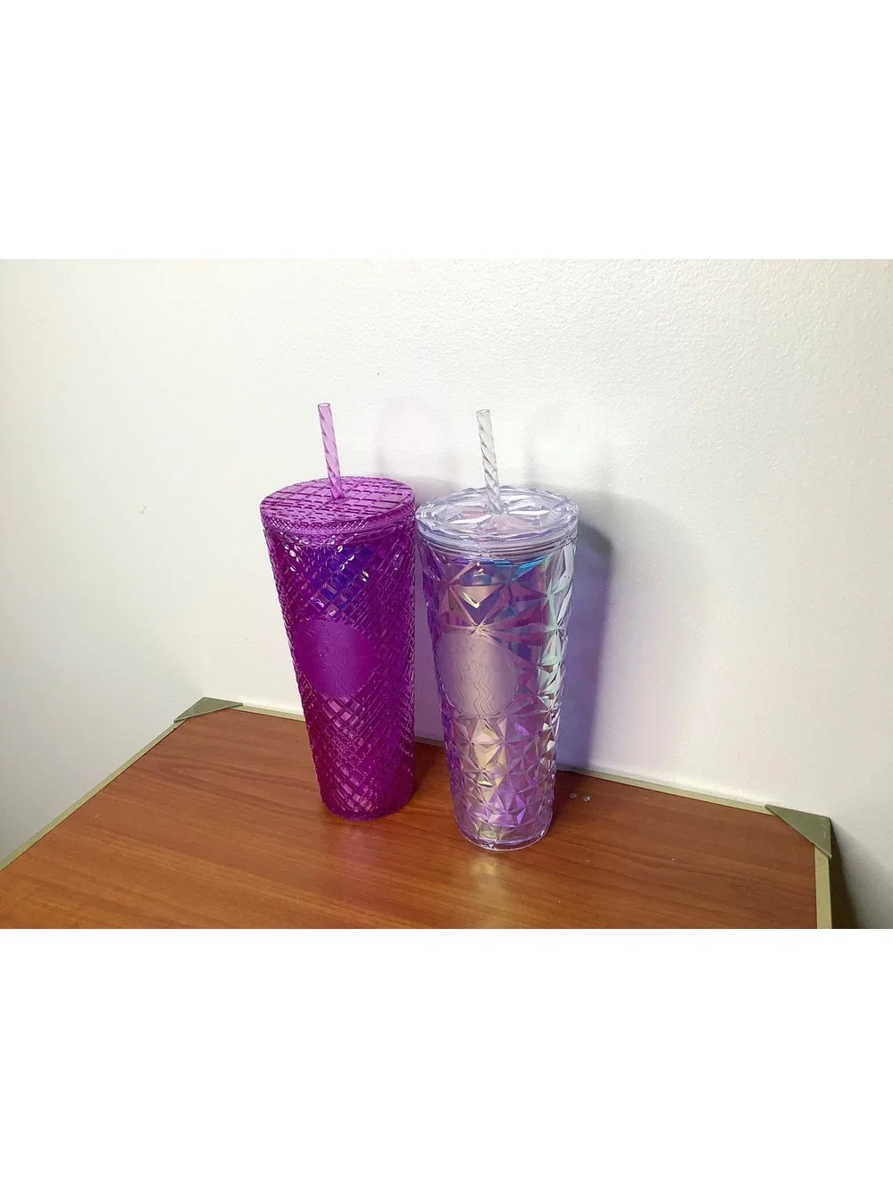 < NEW 2023 Starbucks Purple & Iridescent 24 oz. Tumbler Bundle >